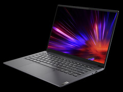 Das Yoga Slim 7i Pro kommt mit einem neuen OLED-Display von Samsung (Bild: Lenovo)