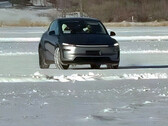 Teslas Model Y Juniper wurde erstmals ohne Tarnung gesichtet (Bildquelle: Shawn/Weibo)