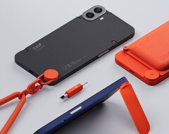 Das CMF Phone 1 wird mit praktischem Zubehör angeboten. (Bild: Nothing)