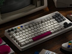 Neue Tastatur: 8BitDo bedient Retro-Fans (Bildquelle: 8BitDo)