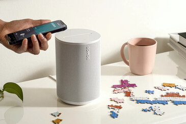 Sonos Era 100 (Bilder: The Verge)