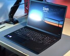 Lenovo ThinkPad T16 Gen 3 Laptop im Test: Großer Bildschirm, großer Akku, großer Stolperstein.