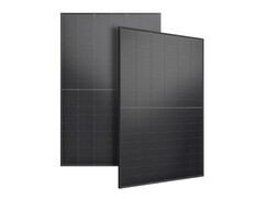 Aktuell gibt es ein Balkonkraftwerk günstig (Bildquelle: JinkoSolar)