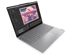 Das Yoga Pro 7 ist ein schicker Alltagslaptop für Normalnutzer (Bildquelle: Lenovo)