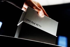 Das Unboxing des Oppo Find X3 Pro wird von epischer Musik von einem der wohl bekanntesten Komponisten unserer Zeit begleitet. (Bild: Oppo)
