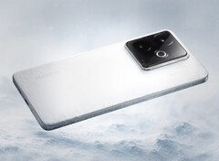 Das Realme GT7 kombiniert einen Dimensity 9400+ mit einem 7.200 mAh Akku. (Bildquelle: Realme)