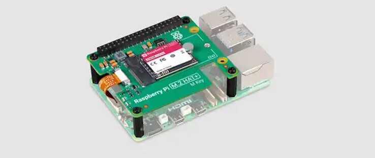 Das SSD-Kit besteht aus HAT und SSD (Bildquelle: Raspberry Pi Foundation)