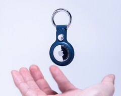 Apple AirTags werden trotz Schutzmaßnahmen auch für kriminelle Aktivitäten genutzt. (Bild: Auguras Pipiras)