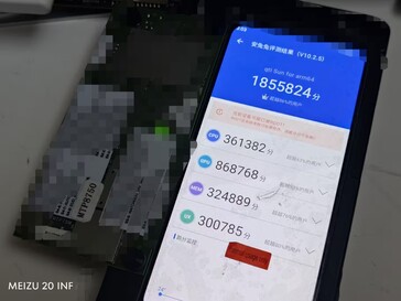 Ein früher Snapdragon 8 Gen 4 Prototyp bekräftigt Core-Konfiguration und liefert frühe Benchmark-Ergebnisse.