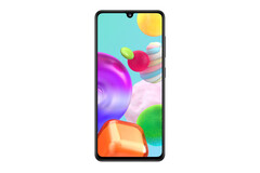 Samsung bietet das Galaxy A41 samt AMOLED-Display und Triple-Kamera jetzt auch hierzulande an. (Bild: Samsung)