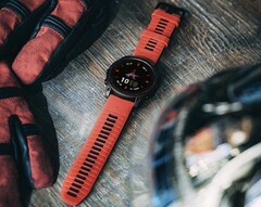 Eine besondere Ausführung der Tactix 7 AMOLED Smartwatch ist jetzt günstiger denn je (Bildquelle: Garmin)