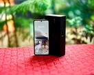 Das Motorola Razr 70 bietet zwei sehr helle Displays.