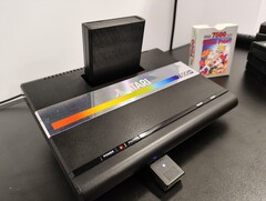 Der Atari 7800+ ist eine neue Retro-Konsole (Bildquelle: Notebookcheck)