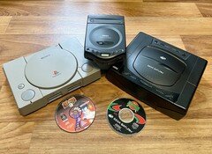 Der Kampf zwischen den CD-Konsolen ging erst mit der E3 richtig los. Bis dato waren etwa das Mega CD (Mitte) eher selten anzutreffen. (Foto: Andreas Sebayang/Notebookcheck.com)
