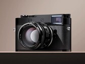 Die Leica M11 wird jetzt auch schwarz lackiert statt verchromt angeboten. (Bildquelle: Leica)