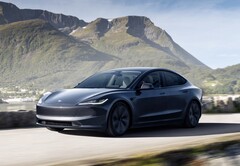 Das Tesla Model 3 wird ab sofort zu Preisen ab 39.990 Euro angeboten. (Bildquelle: Tesla)