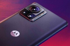 Das Motorola Edge 30 Ultra ist dank neuem Bestpreis auch im Jahr 2024 eine interessante Option. (Bild: Motorola)