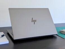 Das HP ZBook Power G11 ist eine dezent designte mobile Workstation mit viel Speicher und AMD-CPU (Bildquelle: Allen Ngo)