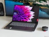 Lenovo Yoga Pro 7 14 G9 im Test - Starker Multimedia-Laptop mit AMD Zen 5 und 120-Hz-OLED