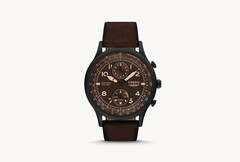 Die Hybrid-Uhren von Fossil kombinieren ein analoges Zifferblatt mit einigen praktischen Smartwatch-Features. (Bild: Fossil)