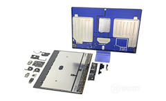 Der Apple iMac lässt sich zwar ohne größere Probleme öffnen, Apple verlötet aber viele wichtige Komponenten. (Bild: iFixit)