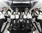  NASA-Astronauten Jeanette Epps, Missionsleiterin; Matthew Dominick, Kommandant; Michael Barratt, Pilot; Roskosmos-Kosmonaut Alexander Grebenkin, Missionsleiter - von rechts nach links (Bildquelle: SpaceX)