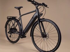 Decathlon: E-Bike gibt es aktuell im Angebot (Bildquelle: Decathlon)