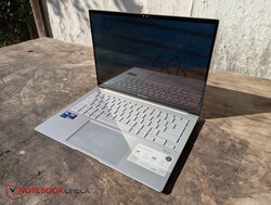 Asus ZenBook 14 OLED UX3405CA