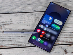 Das Galaxy S25 Ultra hat wieder den S Pen an Bord. (Bildquelle: Daniel Schmidt)