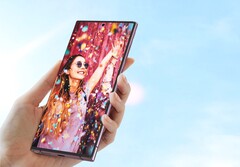 Das Samsung Galaxy S22 Ultra setzt auf ein Design im Stil des Galaxy Note20 Ultra. (Bild: Evan Blass)