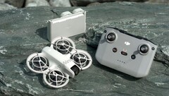 Die DJI Neo wird man klassisch mit dem DJI RC-N3 Controller steuern können aber auch mit Moton Controller, Sprachsteuerung oder etwa via App. (Bildquelle: @Quadro_news)
