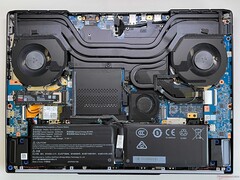 Interner Aufbau (ohne SSD-Abdeckungen)