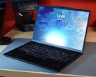 Test Lenovo ThinkPad T14s Gen 5 Laptop: Premium T-ThinkPad mit Intel Core Ultra