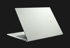 Das Asus Zenbook S 13 OLED bietet dank AMD Ryzen 6000 eine brauchbare CPU- und GPU-Performance. (Bild: Asus)