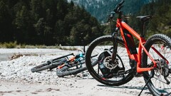 E-Bikes liegen auch in Deutschland weiter im Trend. Jeder Fünfte plant die Anschaffung eines Pedelecs. JobRad und E-Bike-Abos sind als Alternativen zum Kauf beliebt.
