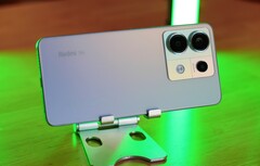 Für knapp 200 Euro kann das Xiaomi Redmi Note 13 Pro 5G mit seinem Gesamtpaket durchaus überzeugen (Bildquelle: Florian Schmitt)