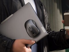 MagMouse: Neue Maus hält magnetisch (Bildquelle: ESR)