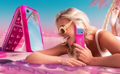 Etwas verspätet präsentiert HMD Global ein Flip-Handy zum Barbie-Film. (Bildquelle: HMD Global)