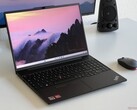 Mit fast 50% Studenten-Rabatt kostet das Lenovo ThinkPad E16 AMD momentan nur 492 Euro (Bildquelle: Andreas Osthoff)