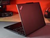 Das ThinkPad X13 Gen 4 AMD ist direkt bei Lenovo zum stark reduzierten Angebotspreis bestellbar (Bildquelle: Benjamin Herzig)