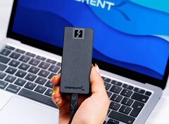 Sabrent hat eine externe SSD entwickelt, die über Thunderbolt 5 angebunden wird. (Bildquelle: Sabrent)