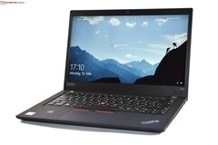 Lenovo ThinkPad T490 Business-Laptop: Erweiterbarer RAM, helles Low-Power-Display inkl. 100% sRGB und sehr gute Tastatur für günstige 289 Euro (Bild: Benjamin Herzig)