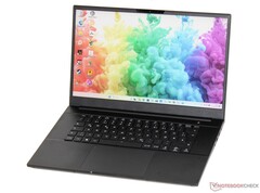 Das Intel NUC X15 Arc ist derzeit eines der günstigsten Notebooks mit 12 GB VRAM. (Bild: Notebookcheck)