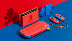 Die Nintendo Switch ist in der Super Mario Special Edition noch roter und blauer als sonst. (Bild: Nintendo)