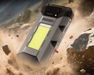 Hike: Rugged-Smartphone mit starkem Akku (Bildquelle: 8849)