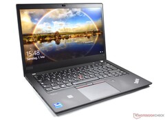 Diesmal hat die Intel-Version des ThinkPad T14 Gen 2 einen Refurbished-Rabatt erhalten (Bildquelle: Benjamin Herzig)