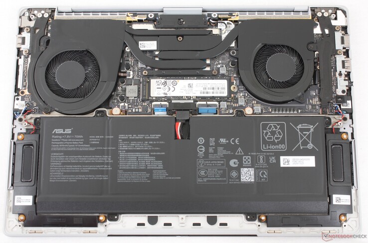 ExpertBook Ultra B9406CAA Interner Aufbau