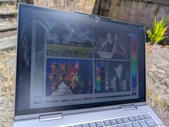 Draußen unter Sonnenlicht