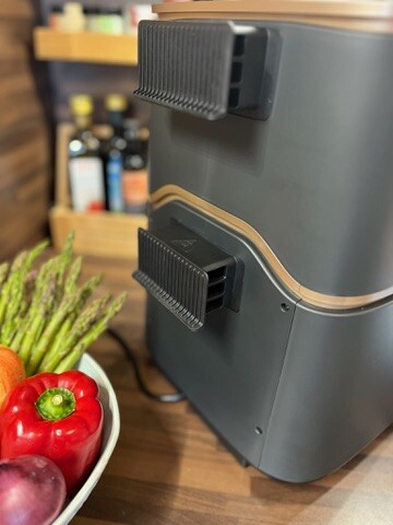 Abstandshalter sind gleichzeitig Lüfterauslass