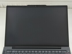 Fast kein Backlight-Bleeding